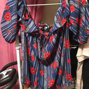 Charlotte Russe off shoulder shirt sz XL New prett